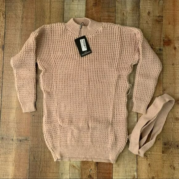 Pretty little thing pale pink soft touch belted jumper sweater oversized dress - Picture 3 of 9
